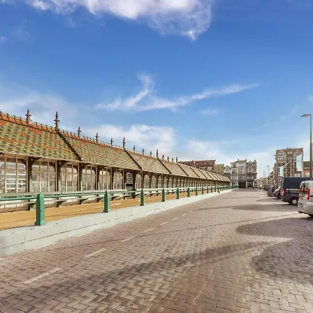 Beautiful Near Center Daire Blankenberge